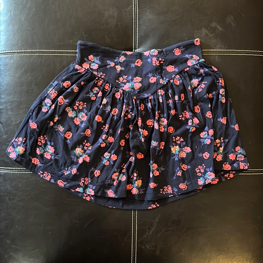 Floral Skirt Size Small